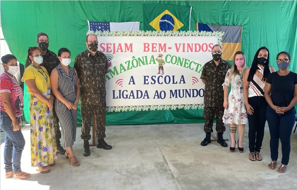 Escola beneficiada a partir do Projeto Amazônia Conectada .